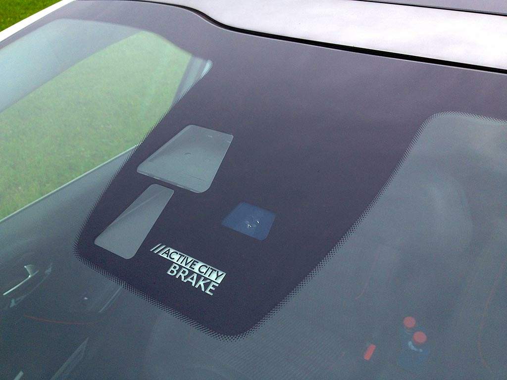 Peugeot 208-articulo 06