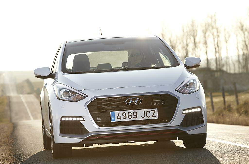 Hyundai i30 Turbo-articulo 02
