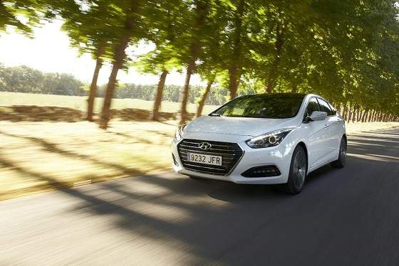 Hyundai_i40_2