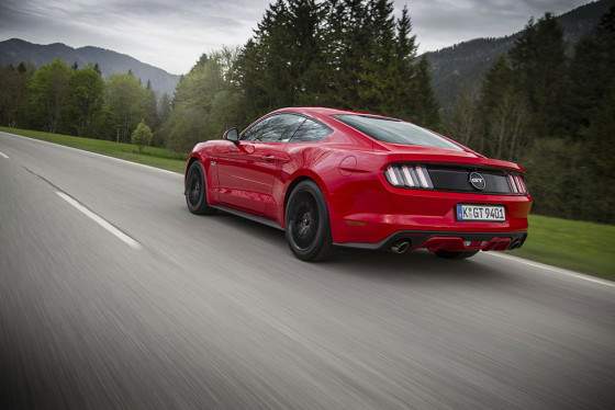 Ford-Mustang-2