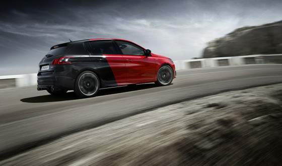 Peugeot-308-GTi-3