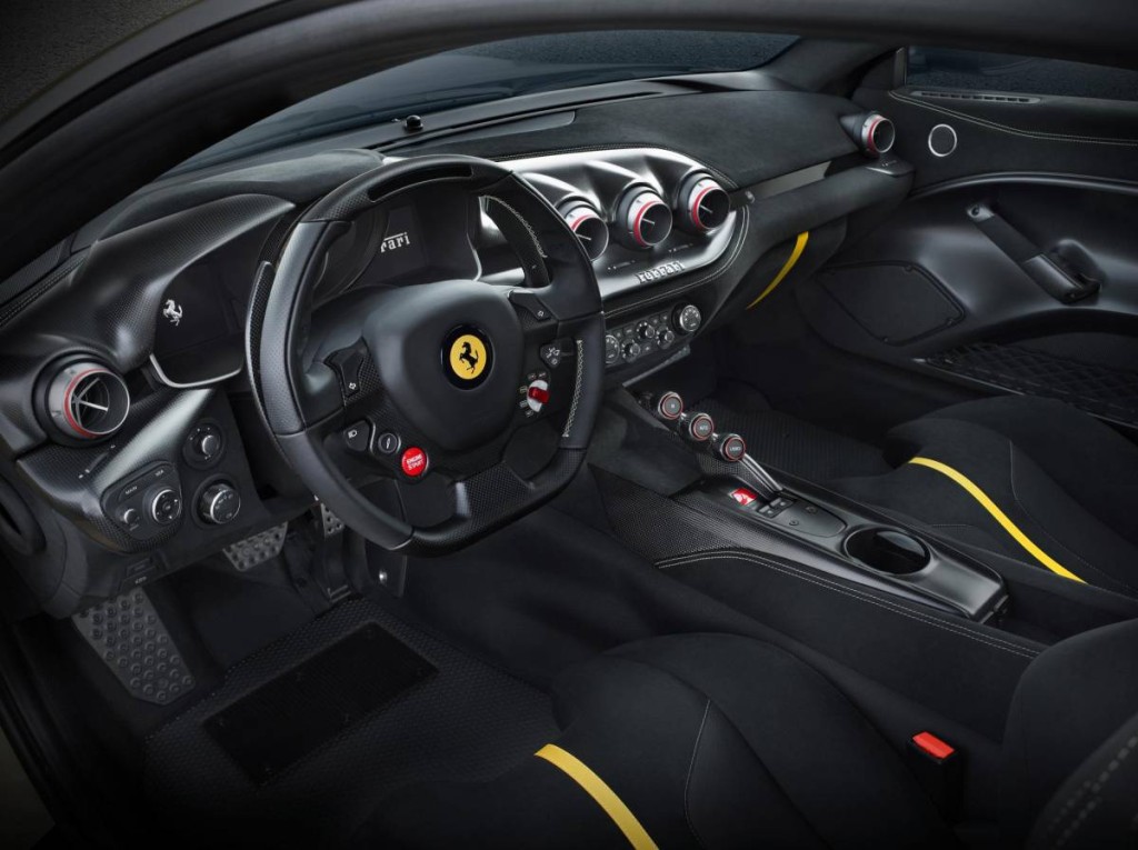 Ferrari_F12tdf_7low