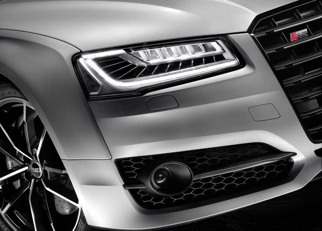 audi-s8-plus-7