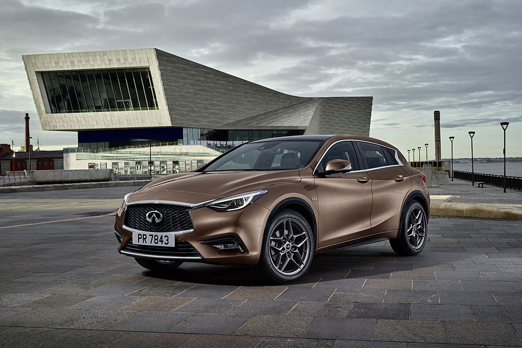 Nuevo-Infiniti-Q30-2