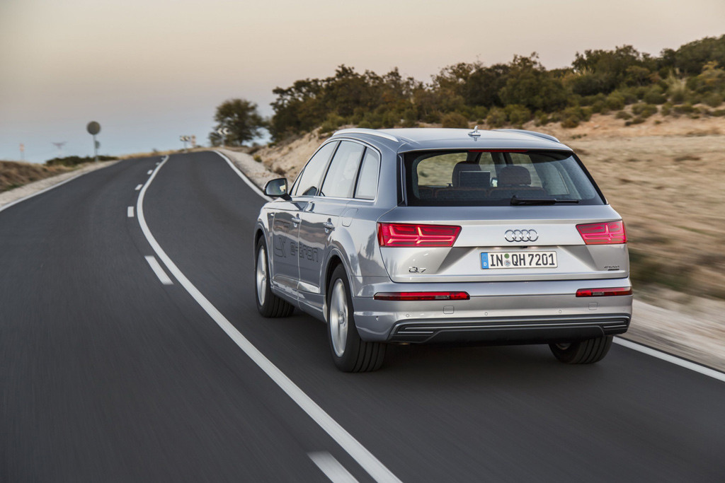 audi-q7-e-tron-quattro-2