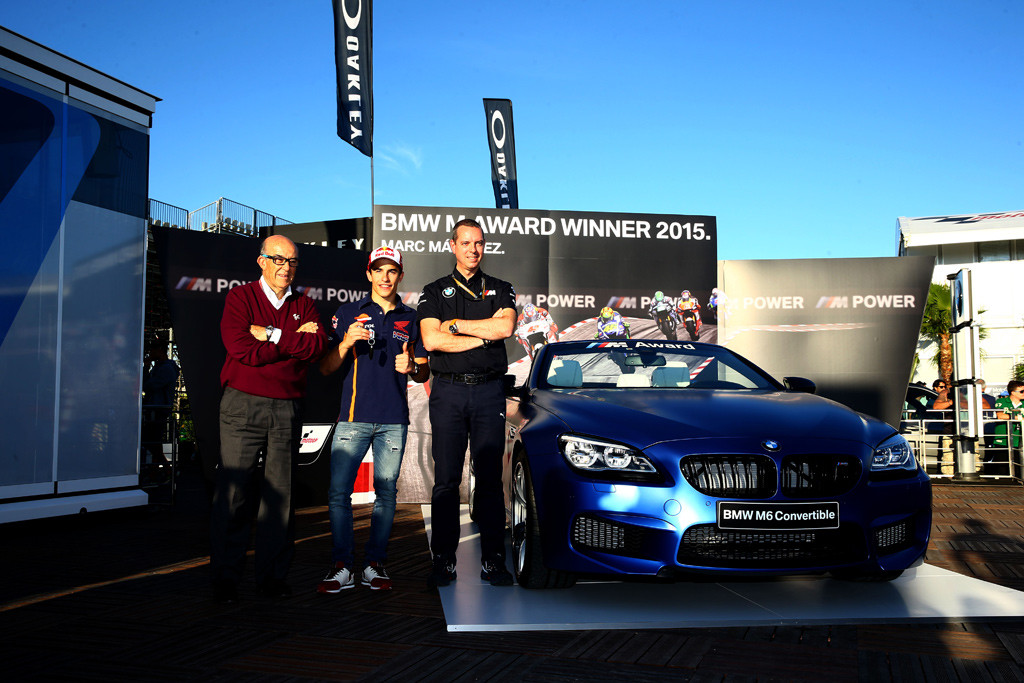 marc-marquez-ha-ganado-un-bmw-m6-cabrio-2