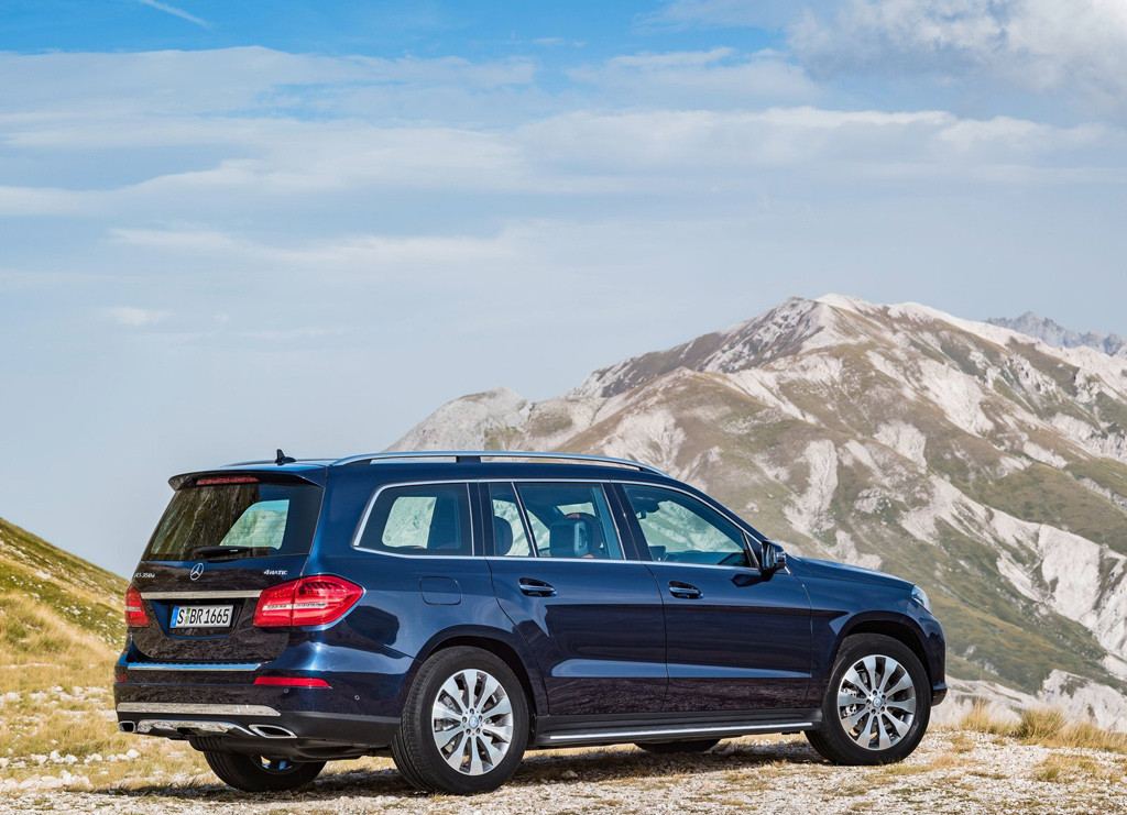 mercedes-benz-gls-2