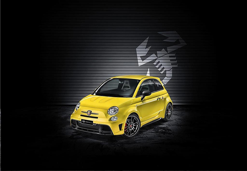 Abarth_695_Biposto_1