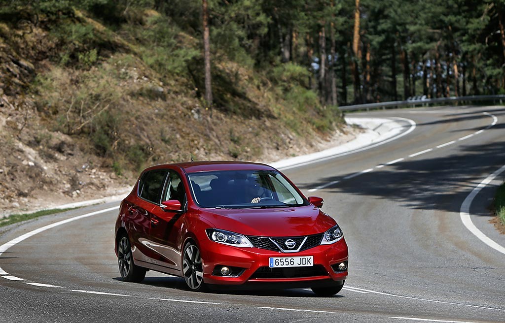 Nissan-Pulsar_4