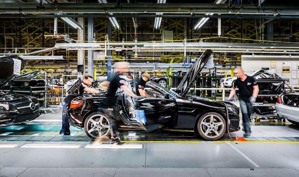 Pago extra a empleados daimler