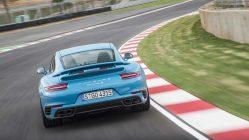 Porsche 911 Turbo y Turbo S 2016