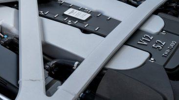 Aston Martin DB11 Motor