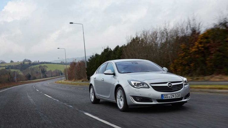 Opel Insignia Innovate Edition