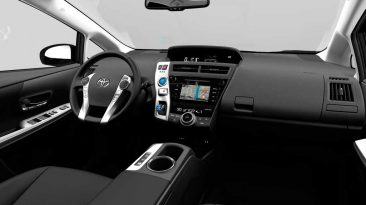 Toyota Prius Plus 2016