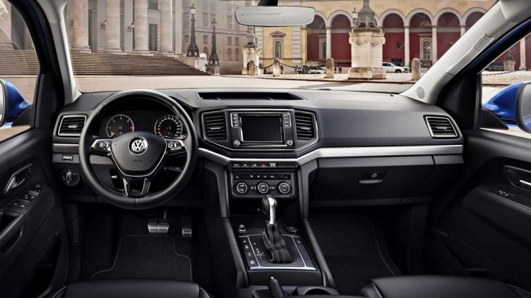 Volkswagen Amarok 2016 interior