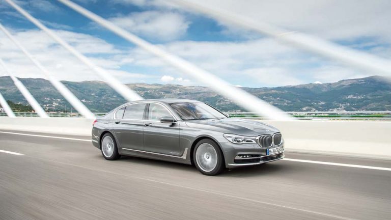 BMW 750d 2016 cuatro turbos