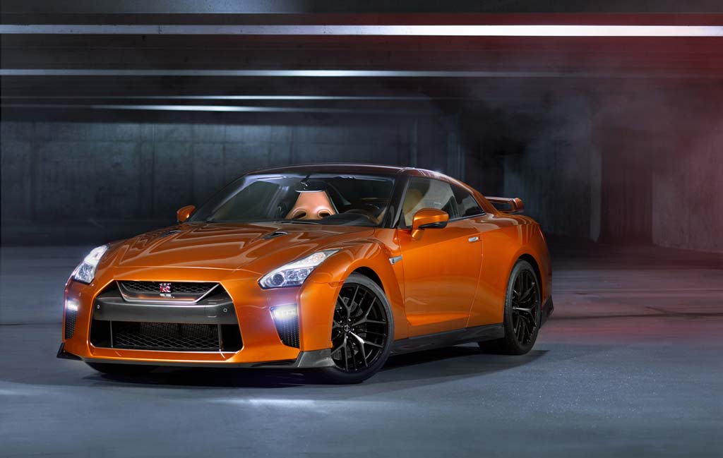 Nissan GT-R 2017 Katsura Orange frontal
