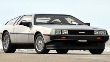 Nuevo De Lorean DMC-12 frontal