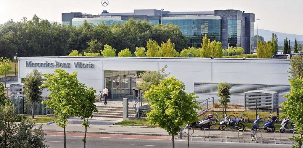 Fachada Mercedes-Benz Vitoria