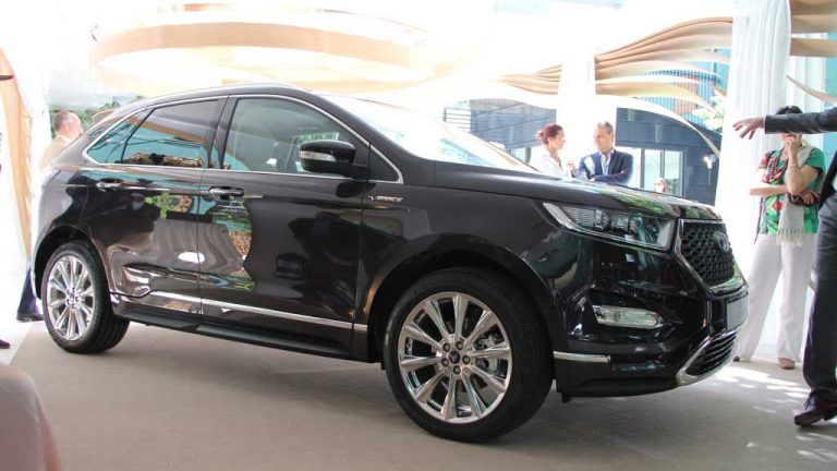 Ford Edge Vignale lateral estática Casa Decor