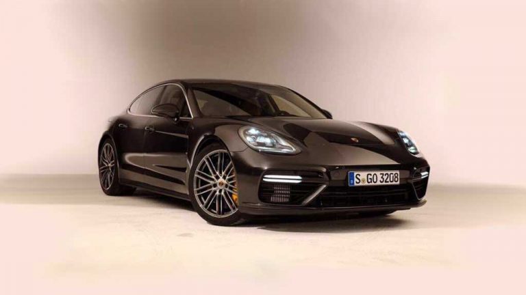 Porsche Panamera 2017 frontal estática Turbo