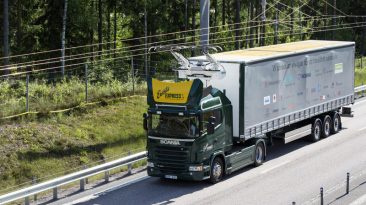 Prueba carretera electrificada camion Scania pruebas en tráfico real