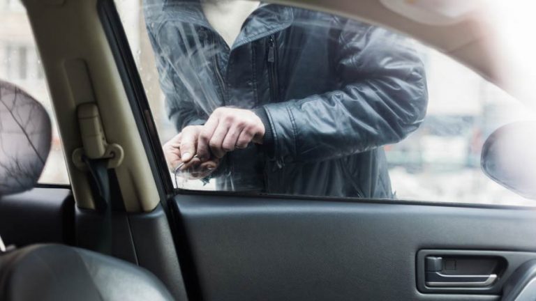 Con el verano, el robo de coches crece un 20%. Madrid es la ciudad donde más se producen.