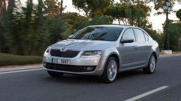 Skoda Octavia 1.0 TSI 115 CV delantera dinámica