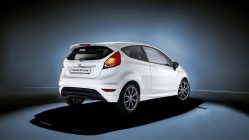 Ford Fiesta ST Line trasera blanco