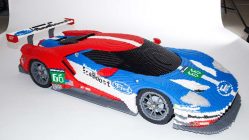 Ford GT Le Mans LEGO frontal