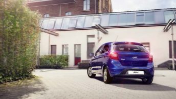 Ford Ka+ trasera azul