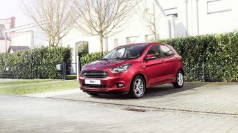 Ford Ka+ frontal rojo