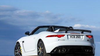 Jaguar F-Type SVR Convertible trasera