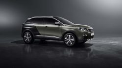 Peugeot 3008 GT coupe franche lateral