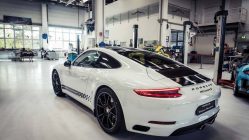Porsche 911 Carrera S Endurance Racing Edition trasera
