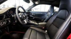Porsche 911 Carrera S Endurance Racing Edition interior