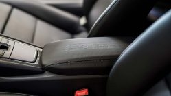 Porsche 911 Carrera S Endurance Racing Edition reposabrazos