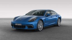 Porsche Panamera 2017 frontal azul