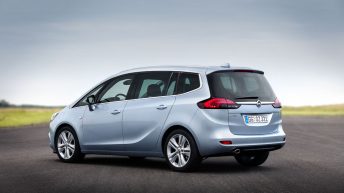 Opel Zafira 2016 trasera