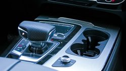 Prueba Audi Q7 3.0 TDI 272 CV consola central