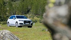 Prueba Audi Q7 3.0 TDI 272 CV blanco S Line frontal