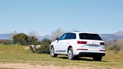 Prueba Audi Q7 3.0 TDI 272 CV blanco S Line trasera