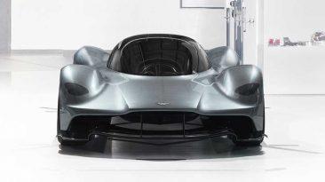 Aston Martin RB-001 frontal estática
