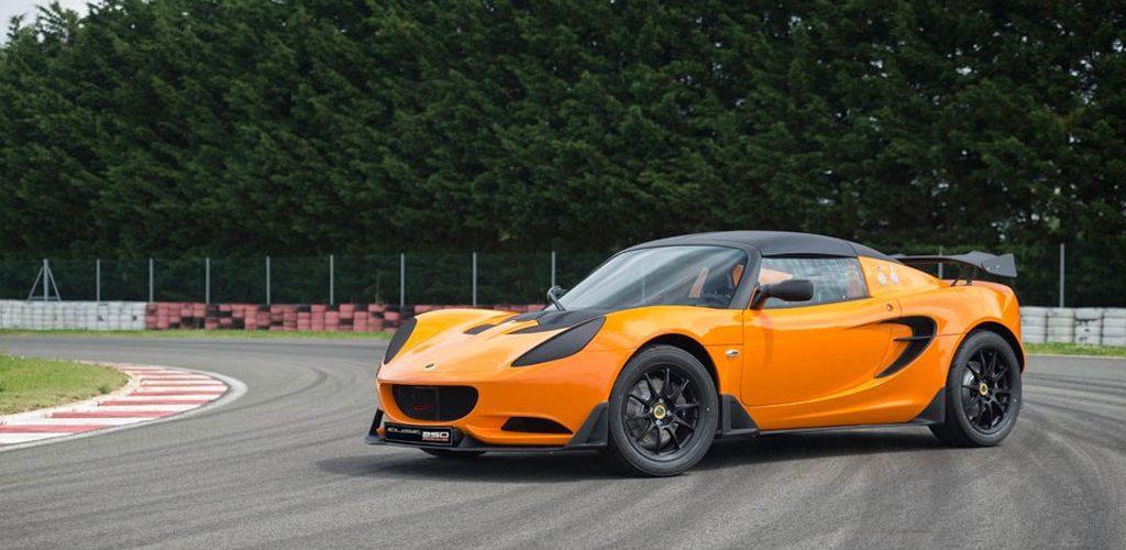 Lotus continúa exhibiendo su nuevo deportivo de lujo: el Elise Race 250