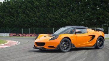 Lotus continúa exhibiendo su nuevo deportivo de lujo: el Elise Race 250