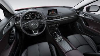 Nuevo Mazda3 2017 Volante ergonómico, nueva pantalla de infoentretenimiento Active Driving Display
