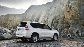 Nuevo Toyota Land Cruiser zaga