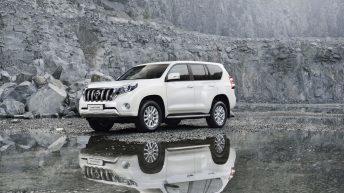 Nuevo Toyota Land Cruiser lateral