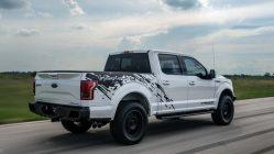 Hennessey Velociraptor 700 trasera