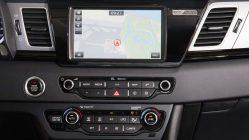 Prueba Kia Niro Hybrid pantalla sistema multimedia
